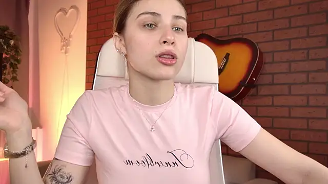 Živý XXX chat EllieCutes