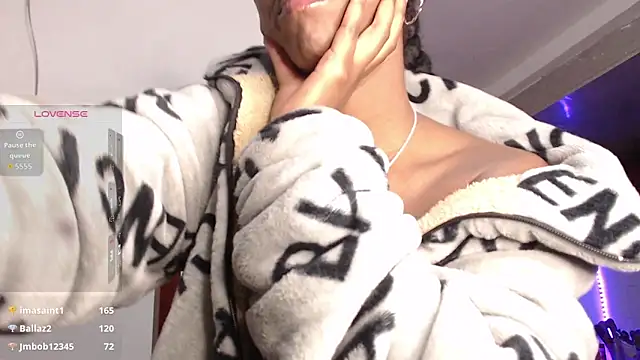 CoccoBele69 现场XXX聊天