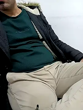 Yaman_33 – Naživo XXX chat