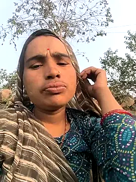 Hot_raaani Webcam show