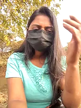 Ishu_Lovee Pertunjukan Webcam