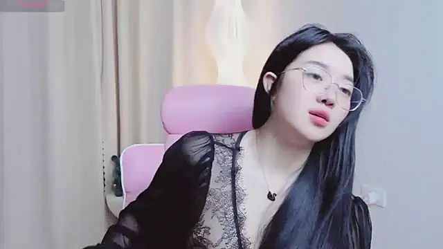 Miu-999's Live XXX Chat