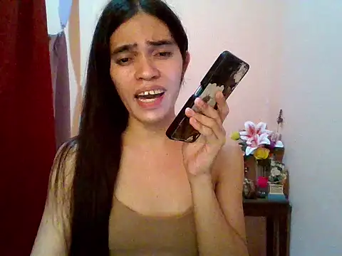 Chatroom XXX en direct de sweet_yummy69