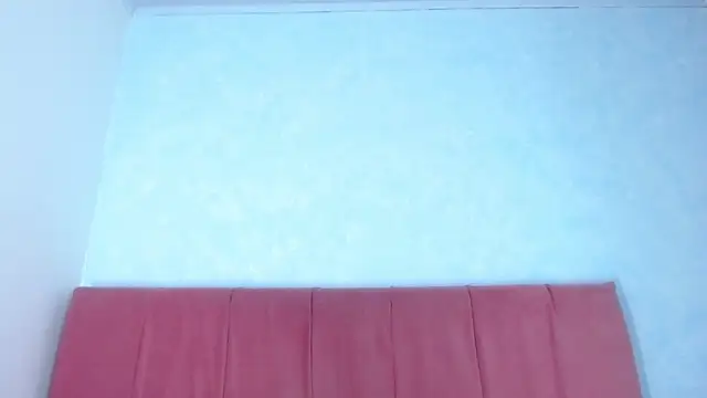 amelia_cutee: онлайн-секс-чат