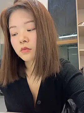 دردشة DMG-41 الجنسية المباشرة