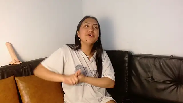 دردشة Nina_Polet_ الجنسية المباشرة