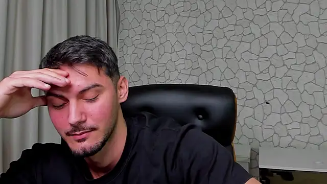 ClintMasters: онлайн-секс-чат