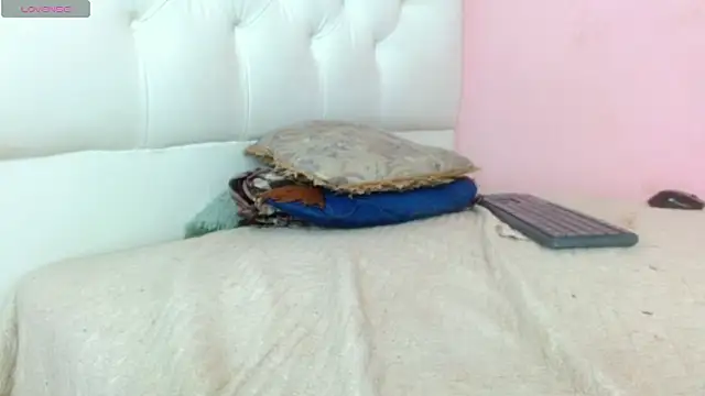 x_isabella_x: онлайн-секс-чат