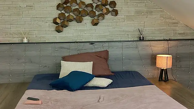 hornyb33_ Webcam show