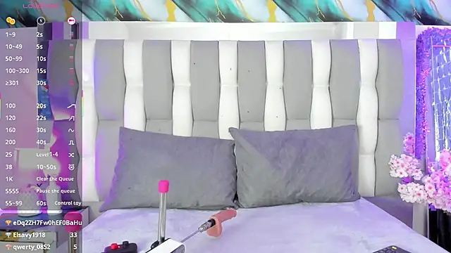 IsaDiiaz 现场XXX聊天