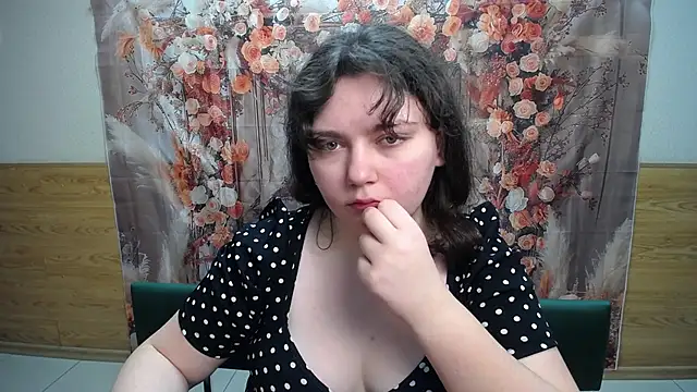 NeonilaLisova Chat XXX live