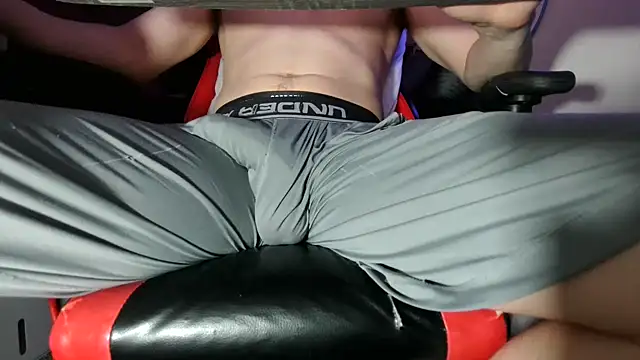 دردشة Dick_and_muscles الجنسية المباشرة