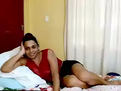 MiZzCreator Chat XXX live