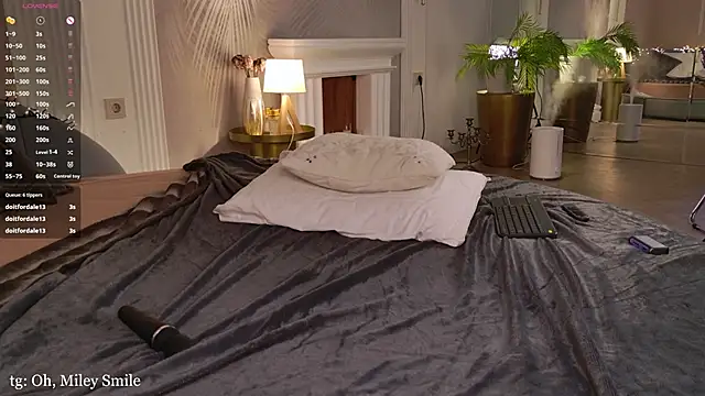 Miley_Smile 라이브 XXX 채팅