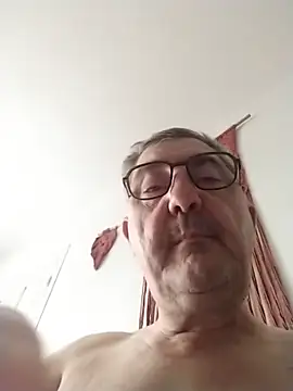 lalouette16のウェブカメラショー