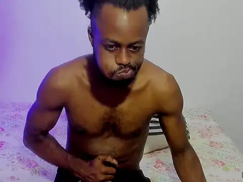 BenhtenBlack25 Show in webcam