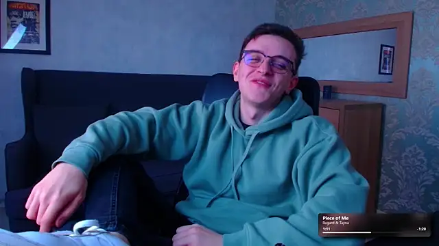 Онлайн чат XXX FelixStarkk