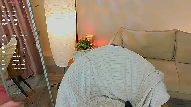 Czat XXX na żywo – OliviaKis_