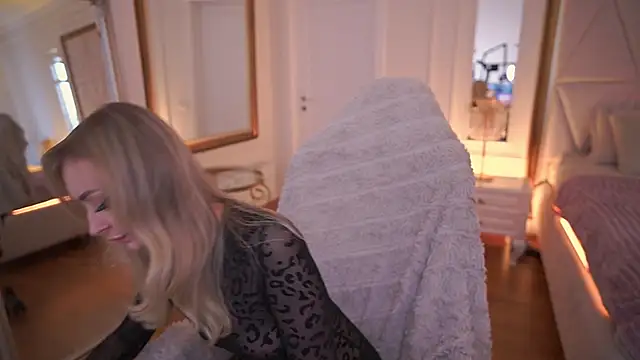 XXX chat uživo modela GraceCandy