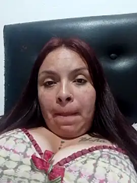 EntoncesIrene Live XXX Chat