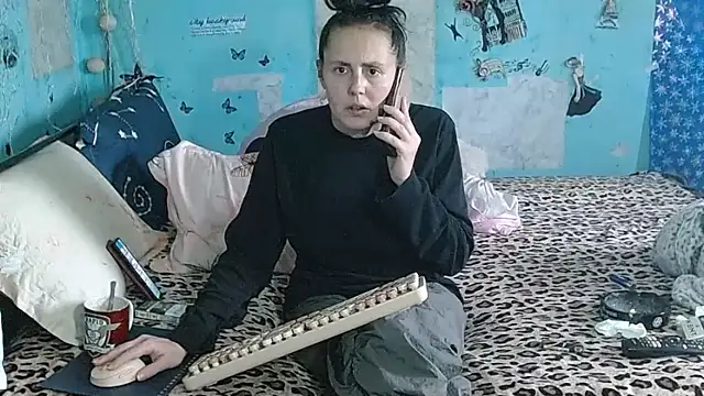 brighteyes77's Live XXX Chat