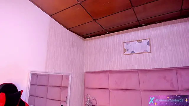 HannaTaylor Live XXX-chat