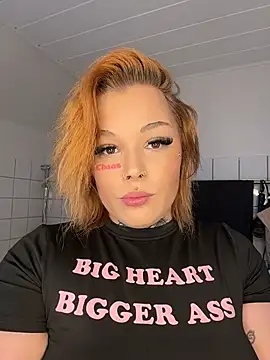 Czat XXX na żywo – cc_uncensored