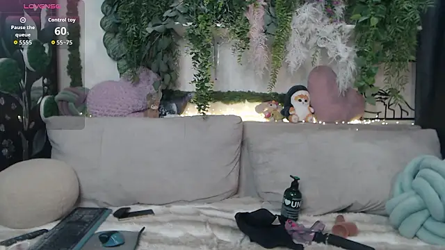 scyrim2 live XXX chat