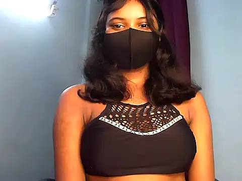 PAYARI_PURVI Show in webcam