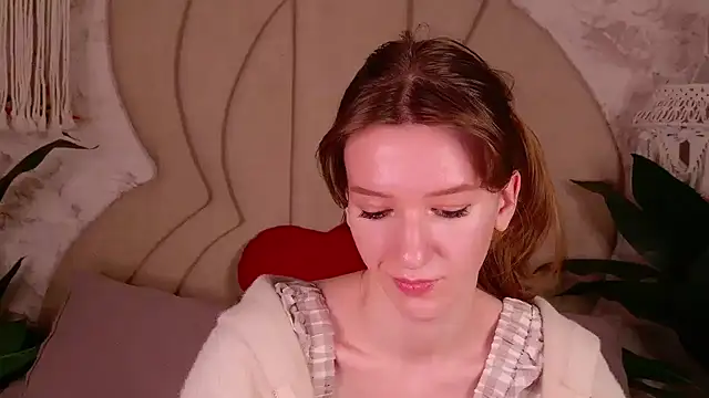 LilyHartwellのライブXXXチャット