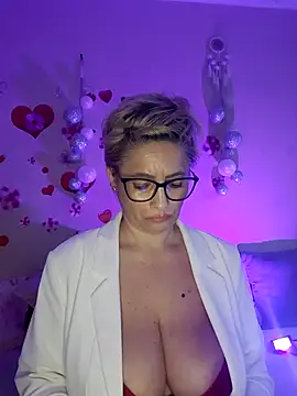 BellaBellaHot Chat XXX live