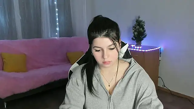 Chat XXX Live KisaModel