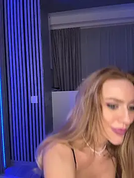 LunaAlya Adlı Modelin Canlı XXX Sohbeti