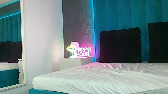 دردشة TinyBlair الجنسية المباشرة