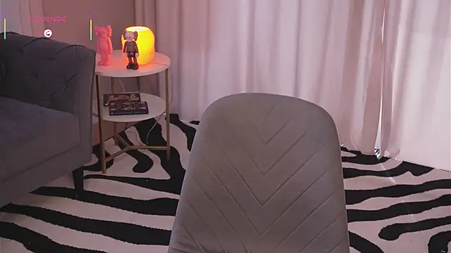 Chatroom XXX en direct de ElvaMell