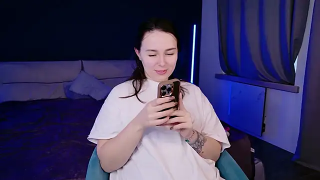 Di_na_Bell élő XXX-chatje