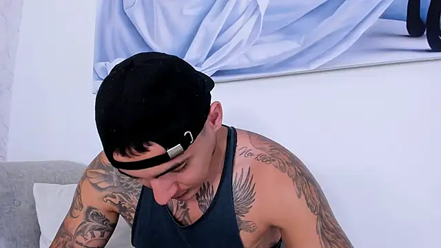 MassimoCo_ Adlı Modelin Canlı XXX Sohbeti