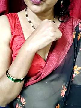 anuradha1432: вебкам-шоу