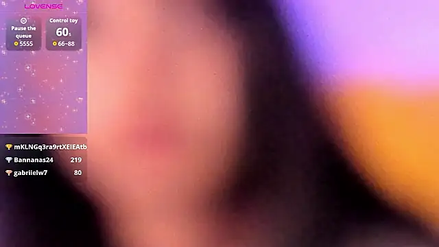 Онлайн чат XXX Seren_Bleck