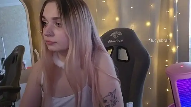 Онлайн чат XXX lani1funny