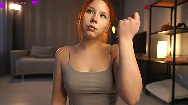 LoraineKlinger Live XXX Chat