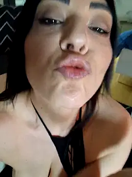 AryaSummersReal Live XXX-Chat