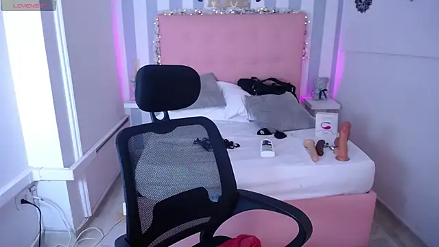 Онлайн чат XXX Lunna_boobs