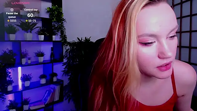 Онлайн чат XXX Ida_FaneStain