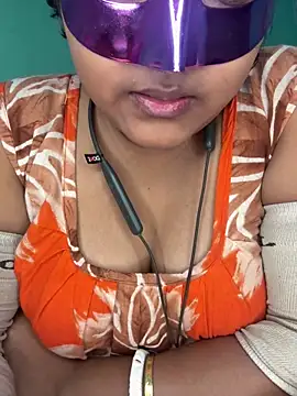 mimi87hoty Show Webcam