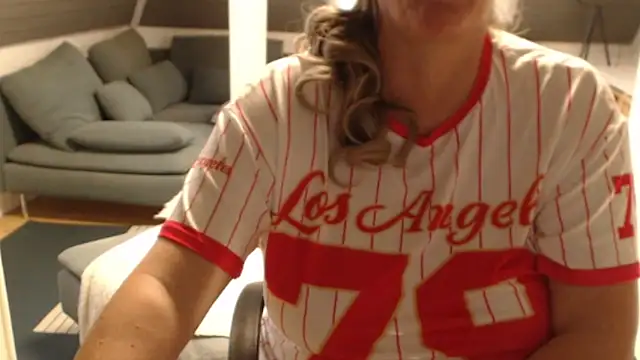 KimMitchellin Webbikameraesitys