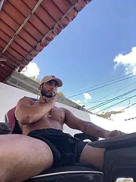 Dasul_: онлайн-секс-чат