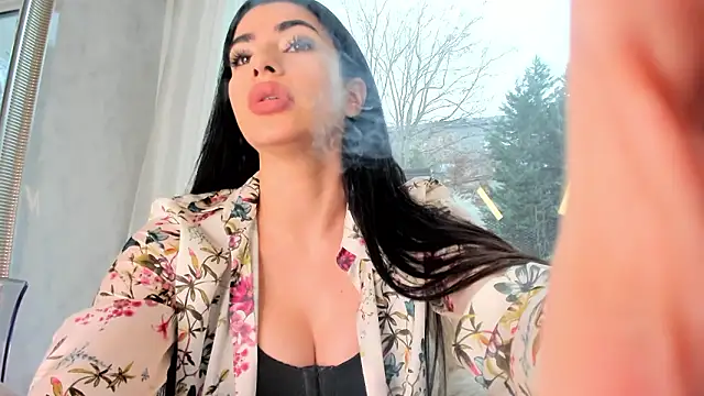 Naila18 라이브 XXX 채팅