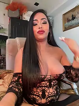 BigDominaMia 网络视讯表演