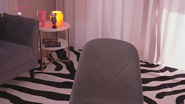 Chat XXX ao vivo de ElvaMell